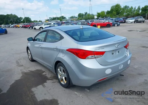 2013 Hyundai Elantra Gls/Limited from USA, damaged, VIN 5NPDH4AE1DH284131